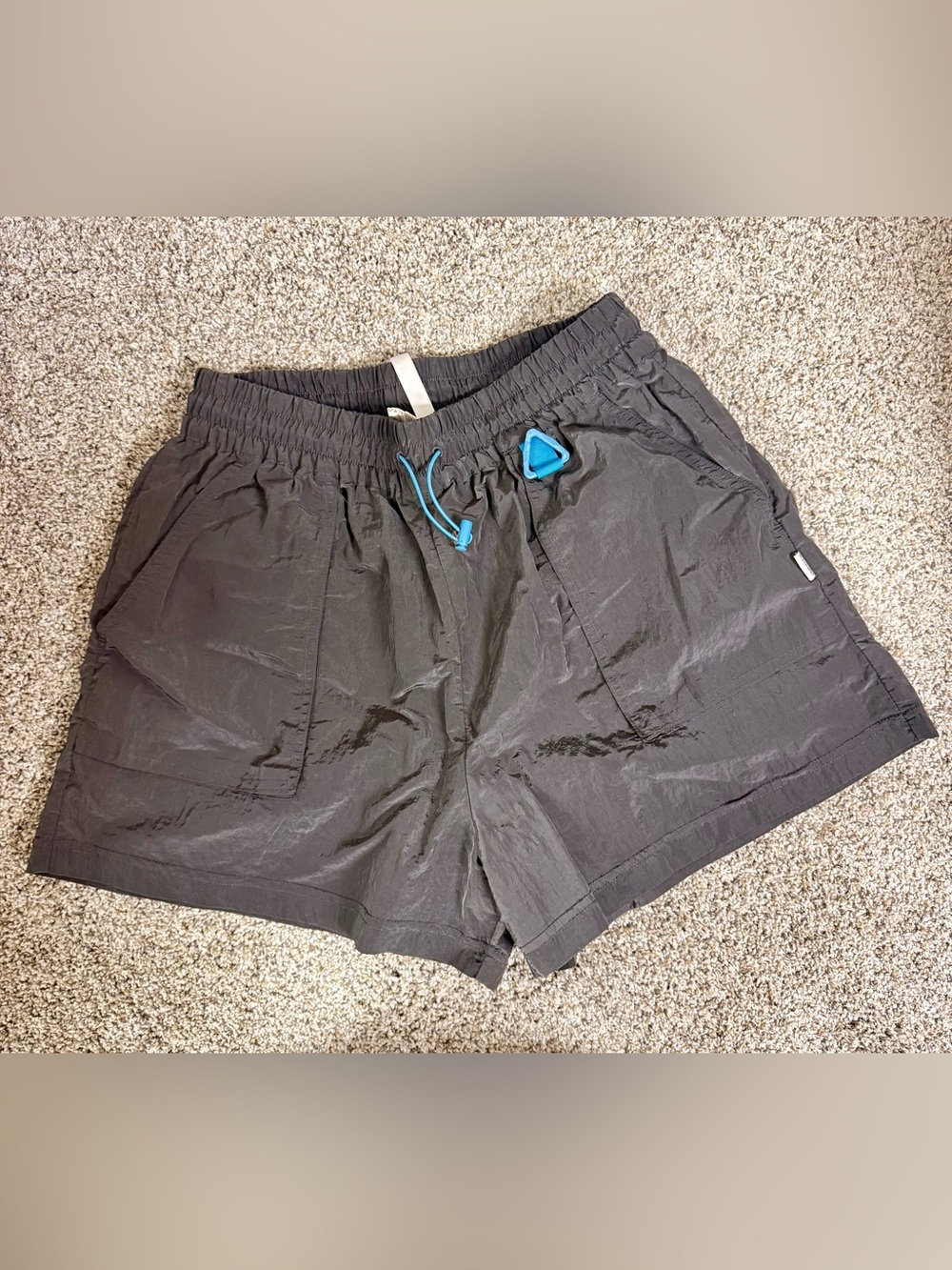 Fabletics Women’s Hiking & Athletic Nylon Shorts Gray/Blue Size M
